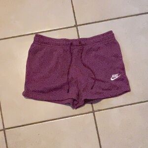 NIKE SHORTS